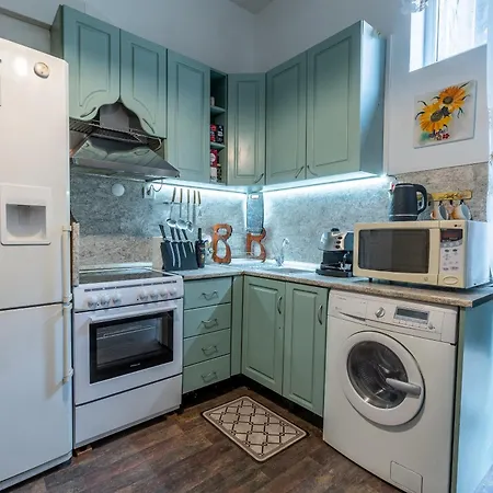 Central Heritage 3-br * Sofya
